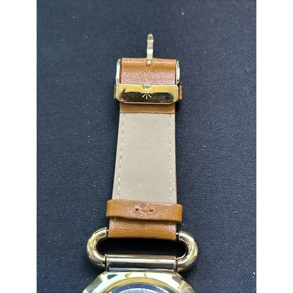 Isaac Mizrahi Live Gold Tone Leather Bezel And Band Women’s Quartz Watch